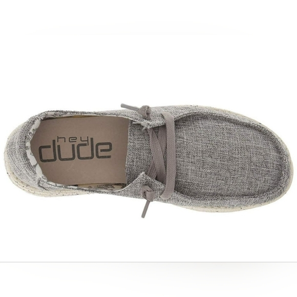 Hey Dude Grey Slip On Shoes Sz 8 Wendy L Linen Gently Used Sku 121533901 - Picture 1 of 8